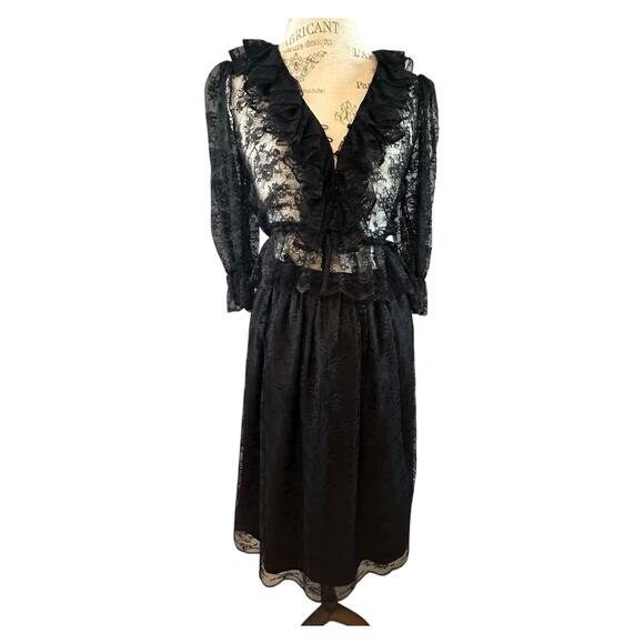 Vintage Bewitched Boho Lace Blouse & Skirt Victorian Whimsigoth XS-S - Picture 1 of 6